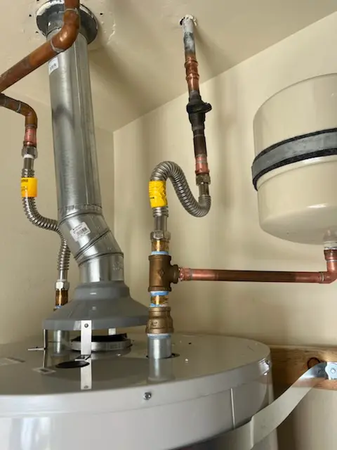 Water heater installation and plumbing repair in Port Penn